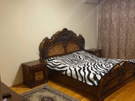 Продаётся 4-комнатная квартира в старом фонде, Şah İsmayıl Xətai, 150 м², 460 000 AZN, фото 3 / 12