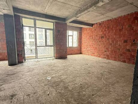 28 Mayda 3 otaqlı yeni tikili mənzil satılır, 94 m², 298 000 AZN, şəkil 3 / 12