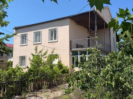 5 otaq · 200 m², Görədil
