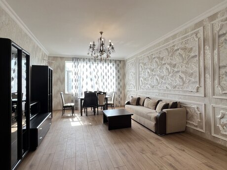 3 otaq · 115 m²