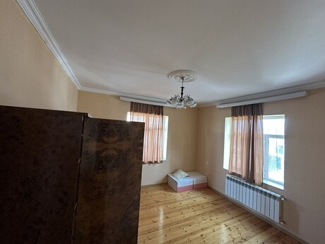Hövsanda 4 otaqlı həyət evi kirayə verilir, 140 m², 500 AZN/ay, şəkil 5 / 12