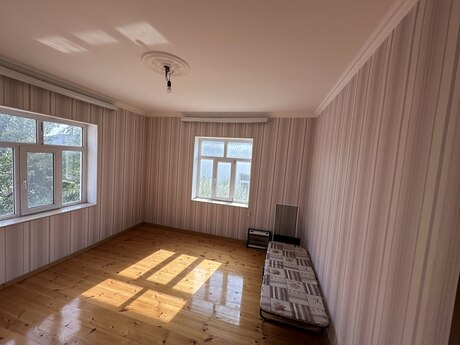 Hövsanda 4 otaqlı həyət evi kirayə verilir, 140 m², 500 AZN/ay, şəkil 4 / 12