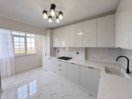 2 otaq · 55 m² · 8/9 mərtəbə, Massiv V