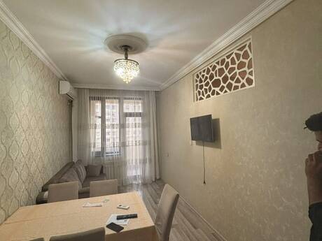 2 otaq · 56 m² · 15/17 mərtəbə, İnşaatçılar