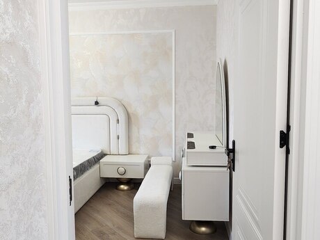 3-room old-build apartment for sale in 9-cu mikrorayon, 85 m², 267 000 AZN, photo 5 / 12