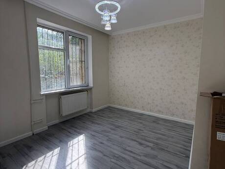 Nəriman Nərimanovda 3 otaqlı köhnə tikili mənzil satılır, 70 m², 177 000 AZN, şəkil 3 / 12