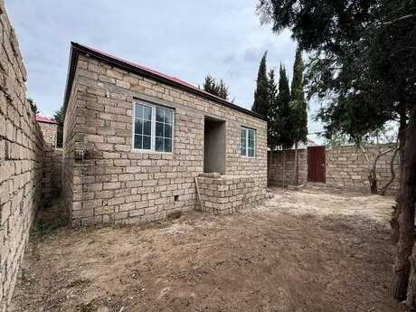 3 otaq · 90 m²