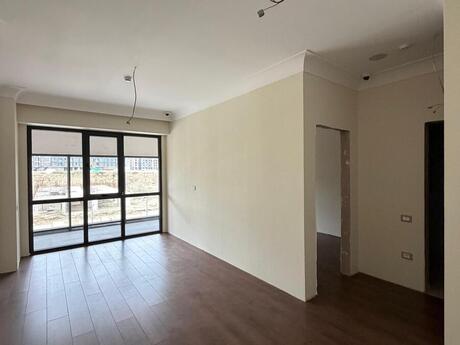 Mayak Residence kompleksində 2 otaqlı yeni tikili mənzil satılır, 53,9 m², 142 835 AZN, şəkil 3 / 9