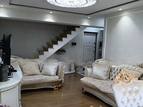 Elmlər Akademiyasında 3 otaqlı köhnə tikili mənzil satılır, 85 m², 270 000 AZN, şəkil 5 / 12