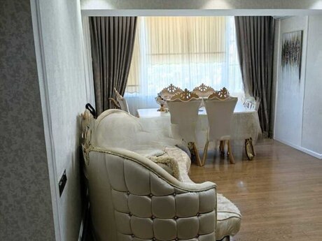 Elmlər Akademiyasında 3 otaqlı köhnə tikili mənzil satılır, 85 m², 270 000 AZN, şəkil 4 / 12