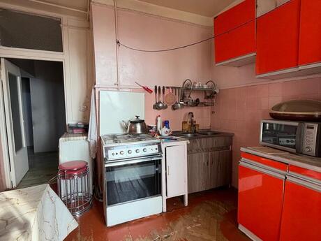 Əhmədlidə 3 otaqlı köhnə tikili mənzil satılır, 80 m², 202 000 AZN, şəkil 5 / 12