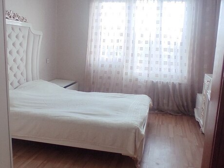 Azadlıq Prospektidə 2 otaqlı köhnə tikili mənzil kirayə verilir, 55 m², 550 AZN/ay, şəkil 3 / 12