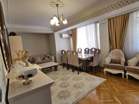 Объявление №6551406 - Баку, м. Элмляр Академиясы, 3-комн., 100 м², 3/17 этаж
