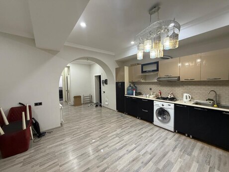 3 otaq · 90 m² · 16/16 mərtəbə, Şah İsmayıl Xətai