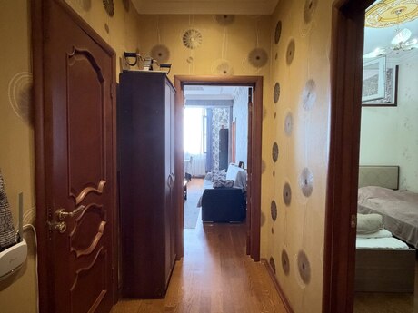 Əhmədlidə 2 otaqlı yeni tikili mənzil satılır, 61 m², 158 000 AZN, şəkil 2 / 12