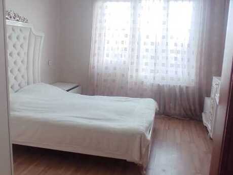 Azadlıq Prospektidə 2 otaqlı köhnə tikili mənzil kirayə verilir, 60 m², 550 AZN/ay, şəkil 4 / 12