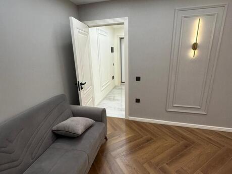 Elmlər Akademiyasında 3 otaqlı köhnə tikili mənzil kirayə verilir, 80 m², 900 AZN/ay, şəkil 5 / 12