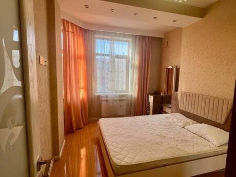 Şah İsmayıl Xətaidə 2 otaqlı yeni tikili mənzil kirayə verilir, 68 m², 1 200 AZN/ay, şəkil 5 / 12