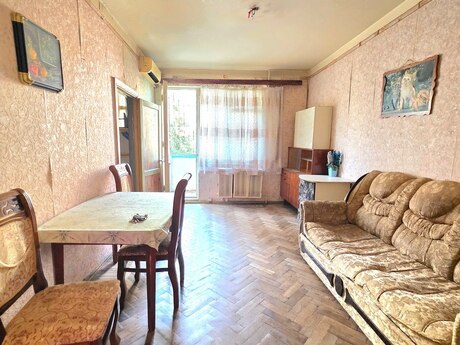 Elan №6551571 - Bakı, Memar Əcəmi m., 2 otaqlı, 55 m², 2/5 mərtəbə
