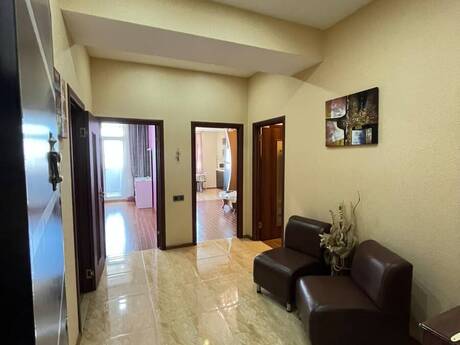 20 Yanvarda 3 otaqlı yeni tikili mənzil kirayə verilir, 78 m², 850 AZN/ay, şəkil 4 / 12