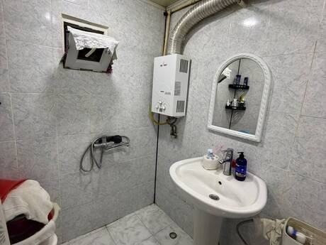 1-room old-build apartment for sale in İnşaatçılar, 30 m², 124 000 AZN, photo 4 / 4