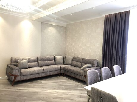 Elan №6551691 - Bakı, Nəriman Nərimanov m., 2 otaqlı, 100 m², 11/17 mərtəbə