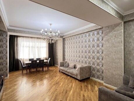 3 otaq · 120 m² · 14/17 mərtəbə, Qara Qarayev