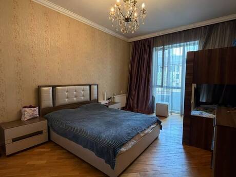 İlin Dörd Fəsli kompleksində 2 otaqlı yeni tikili mənzil satılır, 100 m², 250 000 AZN, şəkil 4 / 10