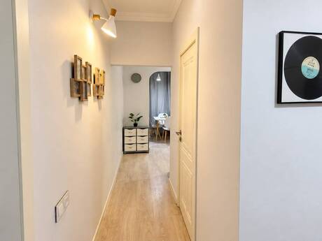 3 otaq · 90 m² · 10/10 mərtəbə, Azadlıq Prospekti