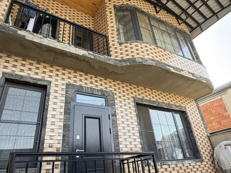 Əhmədlidə 4 otaqlı həyət evi satılır, 130 m², 245 000 AZN, şəkil 3 / 12