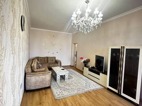Elan №6551759 - Bakı, Nəriman Nərimanov m., 2 otaqlı, 100 m², 8/20 mərtəbə