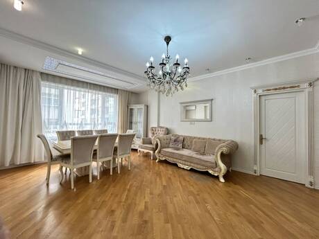 Badamdarda 3 otaqlı yeni tikili mənzil satılır, 100 m², 285 000 AZN, şəkil 2 / 12