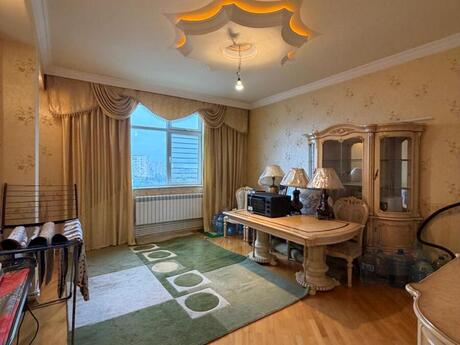 8 Noyabrda 3 otaqlı yeni tikili mənzil satılır, 127 m², 300 000 AZN, şəkil 4 / 12