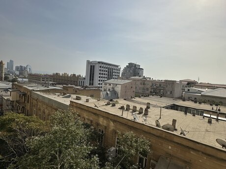Elan №6551785 - Bakı, İçəri Şəhər m., 3 otaqlı, 145 m², 4/14 mərtəbə