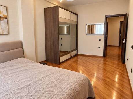 2-room new-build apartment for sale in Neftçilər, 110 m², 240 000 AZN, photo 4 / 9