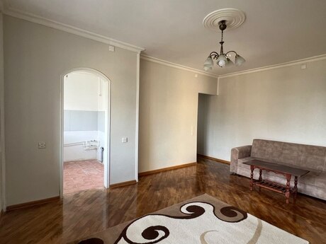 Elmlər Akademiyasında 2 otaqlı köhnə tikili mənzil satılır, 53 m², 180 000 AZN, şəkil 3 / 11