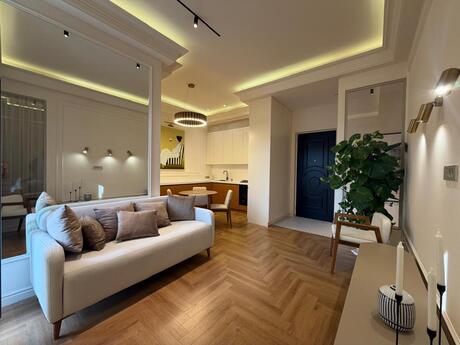 Ağ şəhərdə 3 otaqlı yeni tikili mənzil satılır, 65 m², 454 000 AZN, şəkil 2 / 12