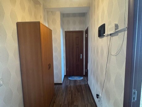 1 otaq · 48 m² · 6/10 mərtəbə, Zabrat