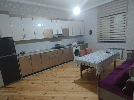 Sulutəpədə 6 otaqlı həyət evi kirayə verilir, 250 m², 770 AZN/ay, şəkil 4 / 12