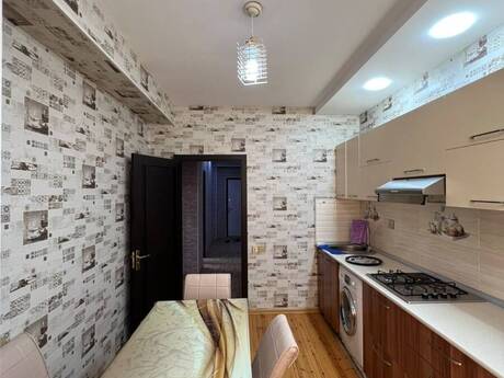 Qurtuluş 93 kompleksində 2 otaqlı yeni tikili mənzil satılır, 75 m², 105 000 AZN, şəkil 4 / 11