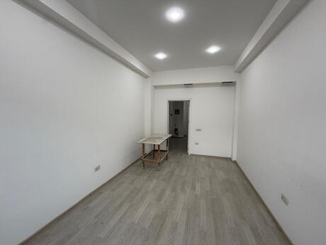 2 otaq · 75 m² · 2/7 mərtəbə, Ağ şəhər