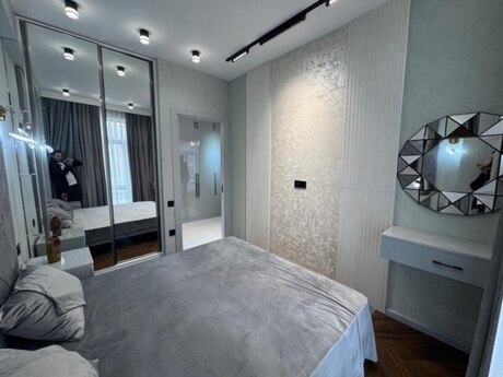 28 Mayda 2 otaqlı yeni tikili mənzil satılır, 65 m², 230 000 AZN, şəkil 4 / 10