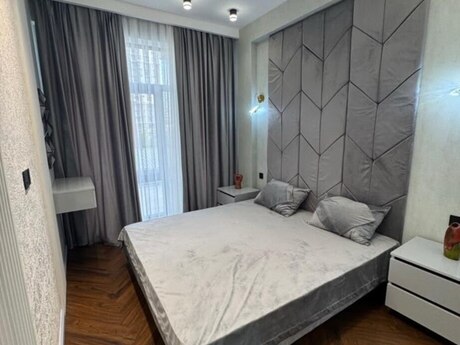 28 Mayda 2 otaqlı yeni tikili mənzil satılır, 65 m², 230 000 AZN, şəkil 3 / 10
