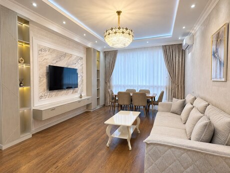 2 otaq · 83 m² · 12/16 mərtəbə, Şah İsmayıl Xətai