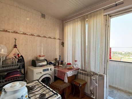 Nəriman Nərimanovda 2 otaqlı köhnə tikili mənzil satılır, 65 m², 180 000 AZN, şəkil 3 / 7