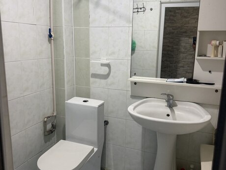 Nizamidə 3 otaqlı köhnə tikili mənzil satılır, 65 m², 185 000 AZN, şəkil 3 / 12