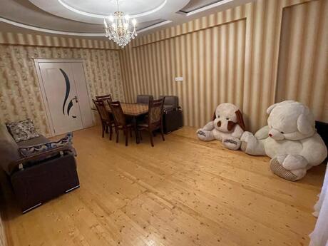 İnşaatçılarda 2 otaqlı yeni tikili mənzil kirayə verilir, 100 m², 650 AZN/ay, şəkil 5 / 12