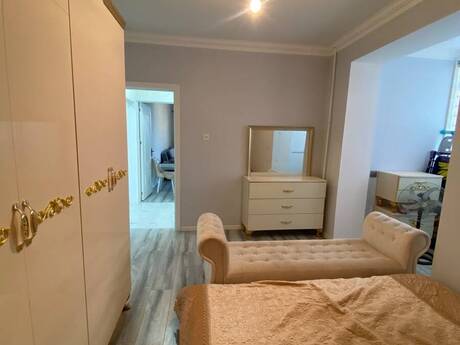 Продаётся 3-комнатная квартира в старом фонде, 9-cu mikrorayon, 65 м², 187 000 AZN, фото 2 / 12