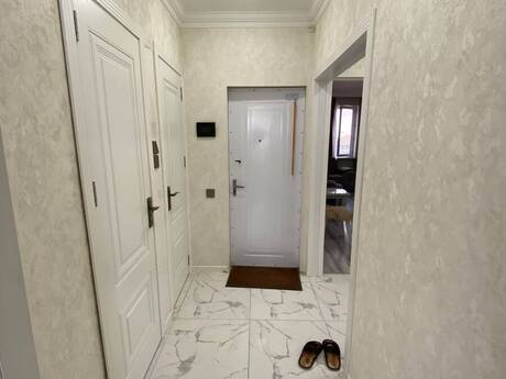 Продаётся 3-комнатная квартира в старом фонде, 9-cu mikrorayon, 65 м², 187 000 AZN, фото 3 / 12