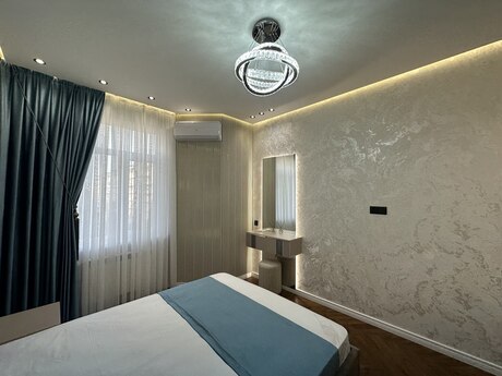 Əhmədlidə 2 otaqlı köhnə tikili mənzil satılır, 61 m², 225 000 AZN, şəkil 4 / 12